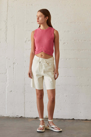 Styling Crop Tops: Your Ultimate Guide How To Crescent