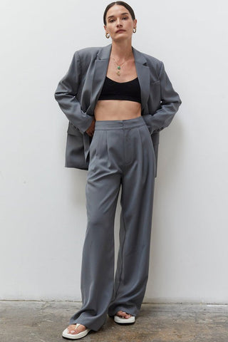 grey wide-leg pant style for women