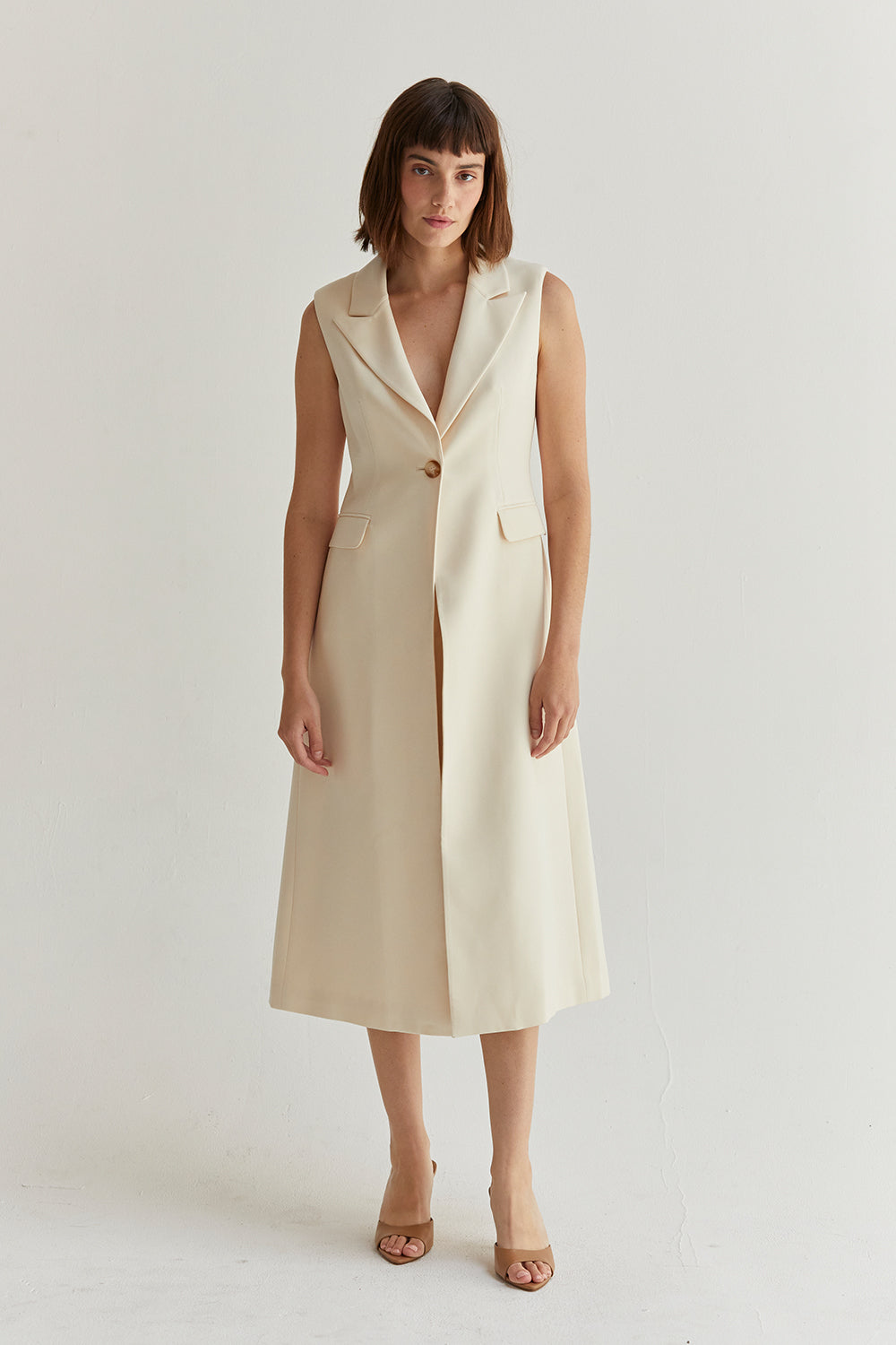Sasha Sleeveless Long Blazer