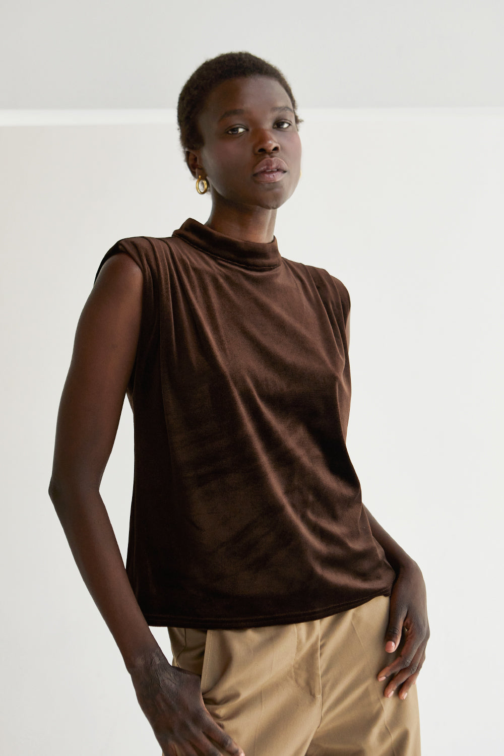 Chic Women's Tops | Free Shipping on $75+ Orders | Crescent