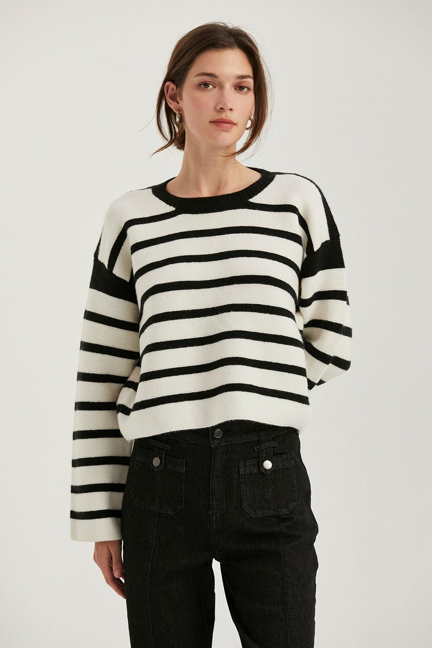 Chic Women’s Tops | Free Shipping on $75+ Orders | Crescent