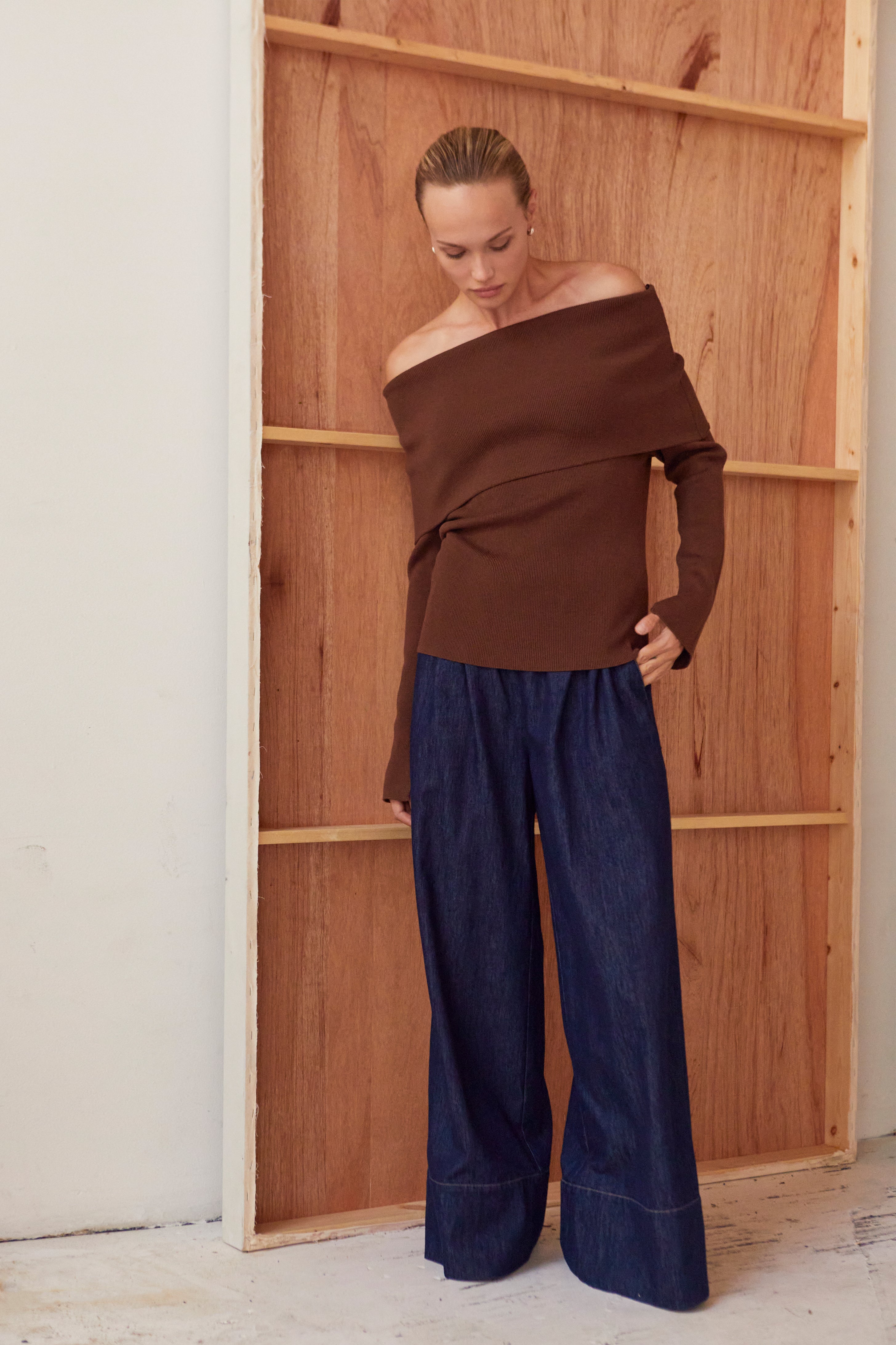 クラネ　2WAY OFF SHOULDER KNIT TOPS Ana Foldover Off Shoulder Knit Top