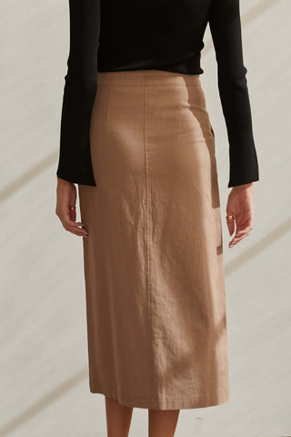 model wearing a khaki elastic waist skirt
